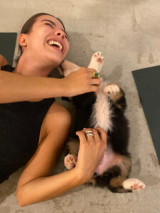 puppy-yoga-marseille-IMG_3334